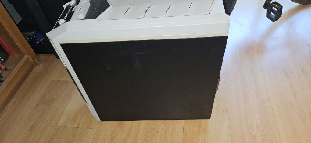 Caixa pc ( aerocool xpredator x 3 )