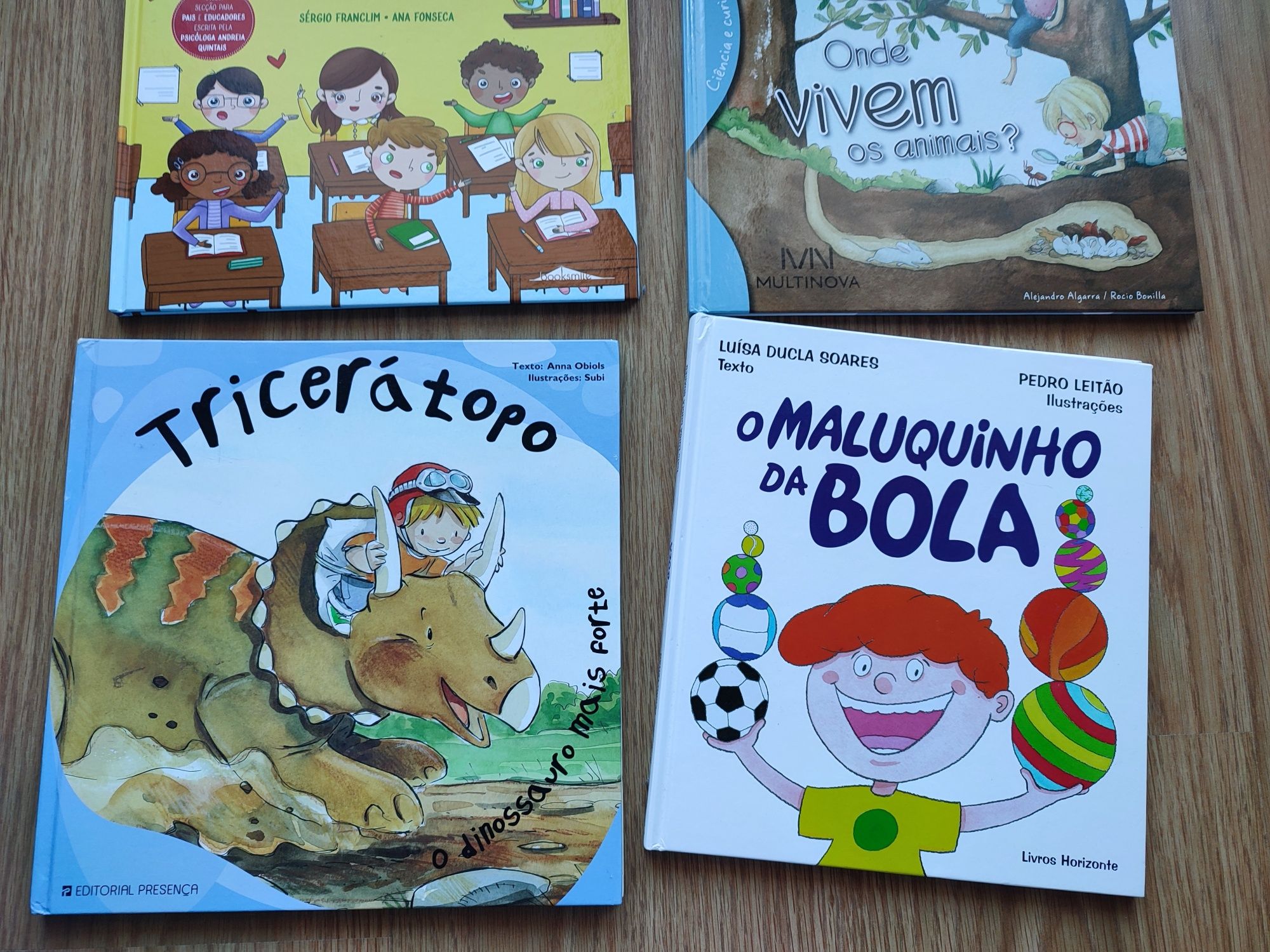 Livros infantis usados