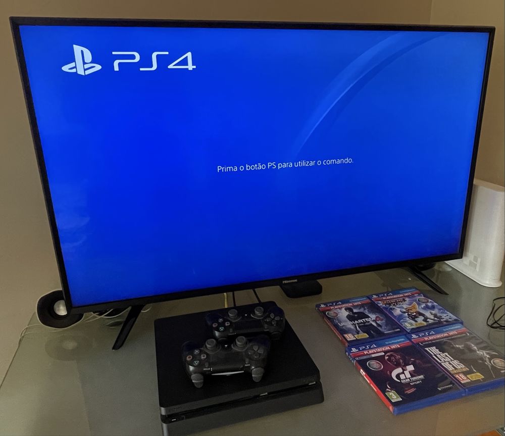 Ps4 slim 1TB