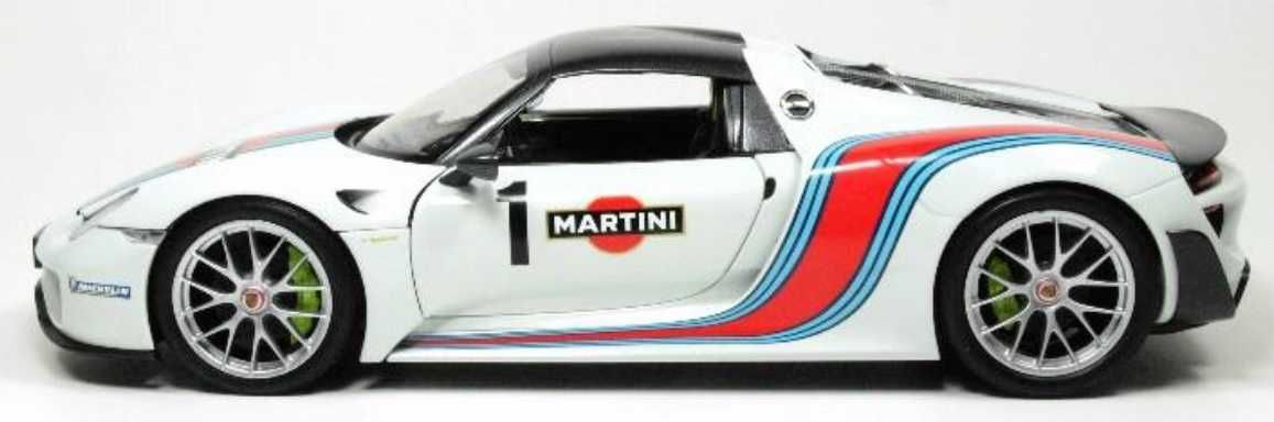 Porsche 918 Spyder Martini 2013 Minichamps 1:18