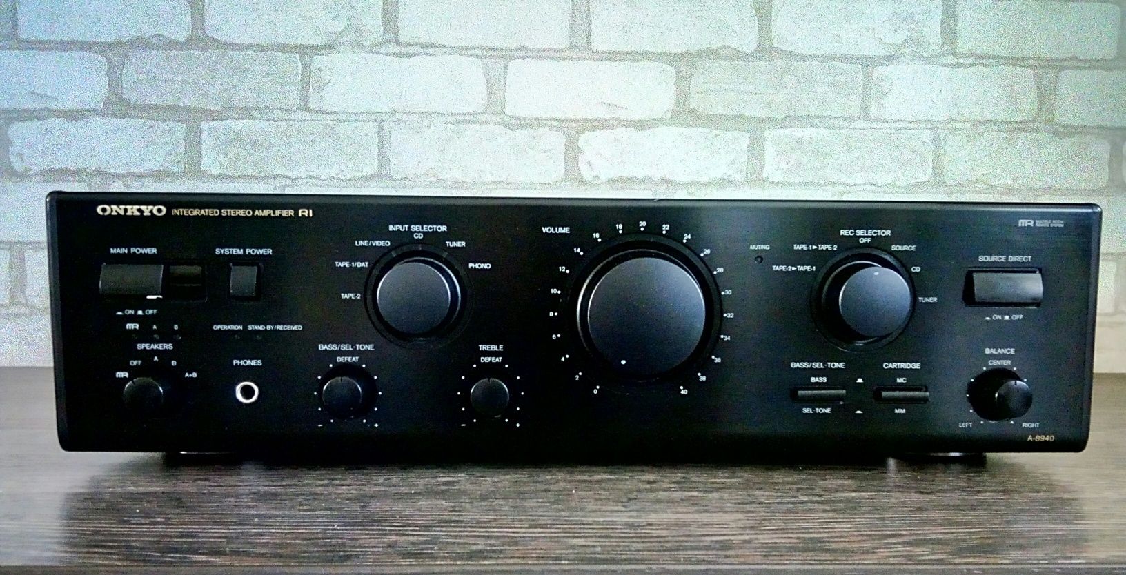 Onkyo A-8940 Integrated Stereo Amplifier