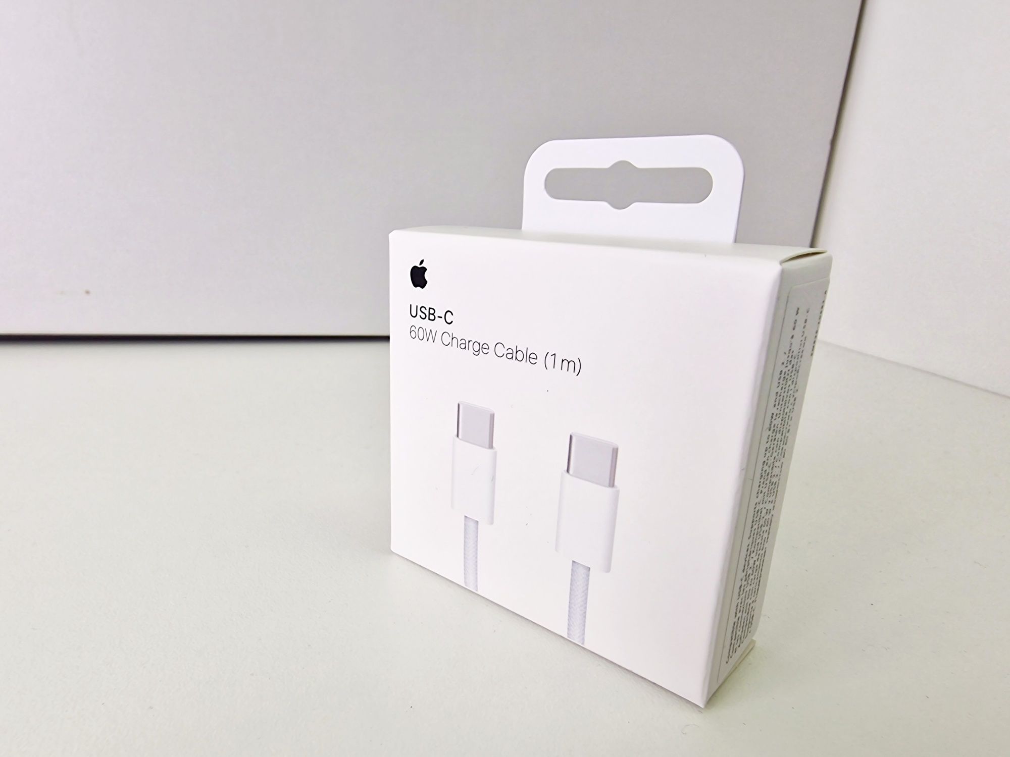 Nowy kabel Apple 1 metr 60Watt typ C na typ C