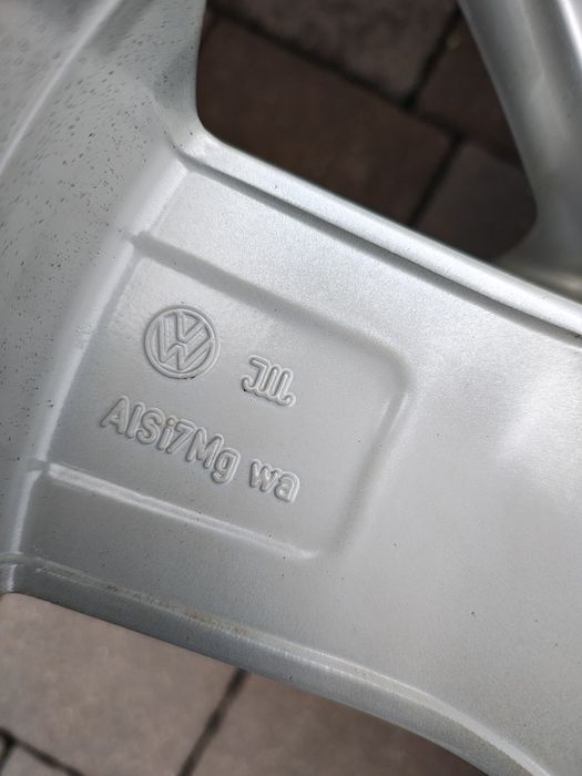 17 Vw 5x112 7J et54 5K0601.025AA