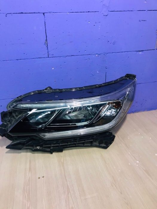 Honda CRV 2013-2016 Фара правоя права Авторозборка 33150-T0A-A01