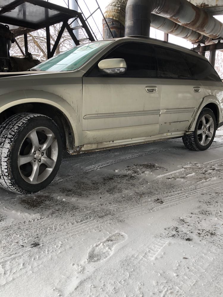 Subaru autback 2005 Срочно