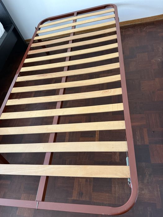 Cama solteiro 90x2,00