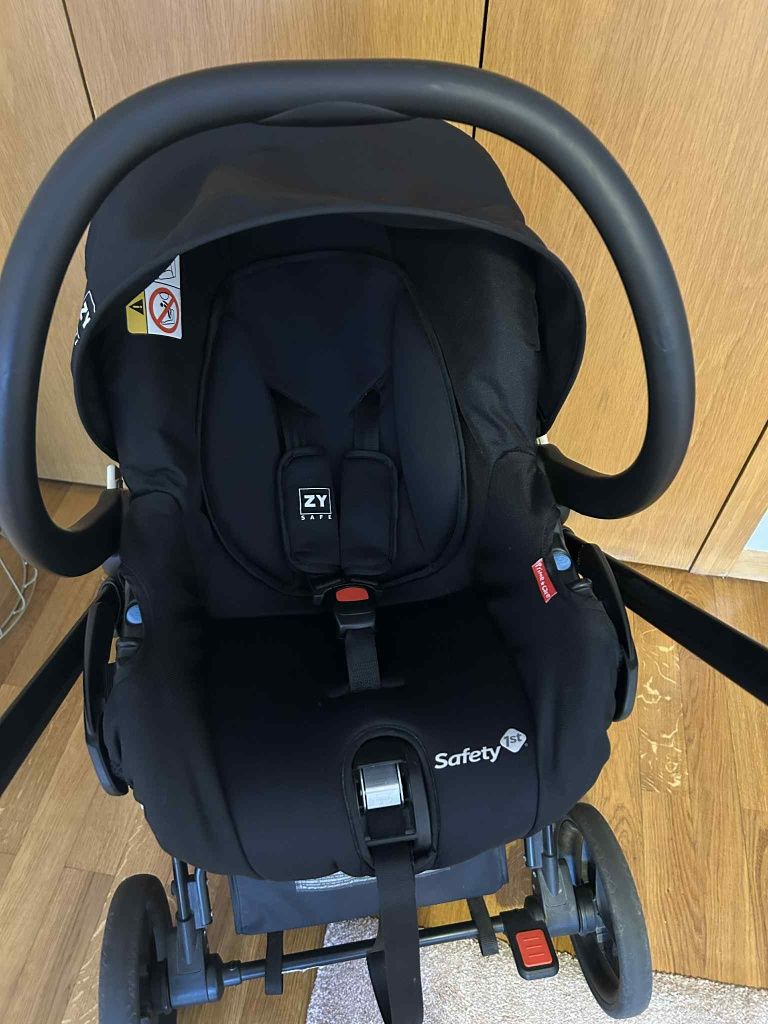 Carrinho de bebé (coque + carro de passeio)