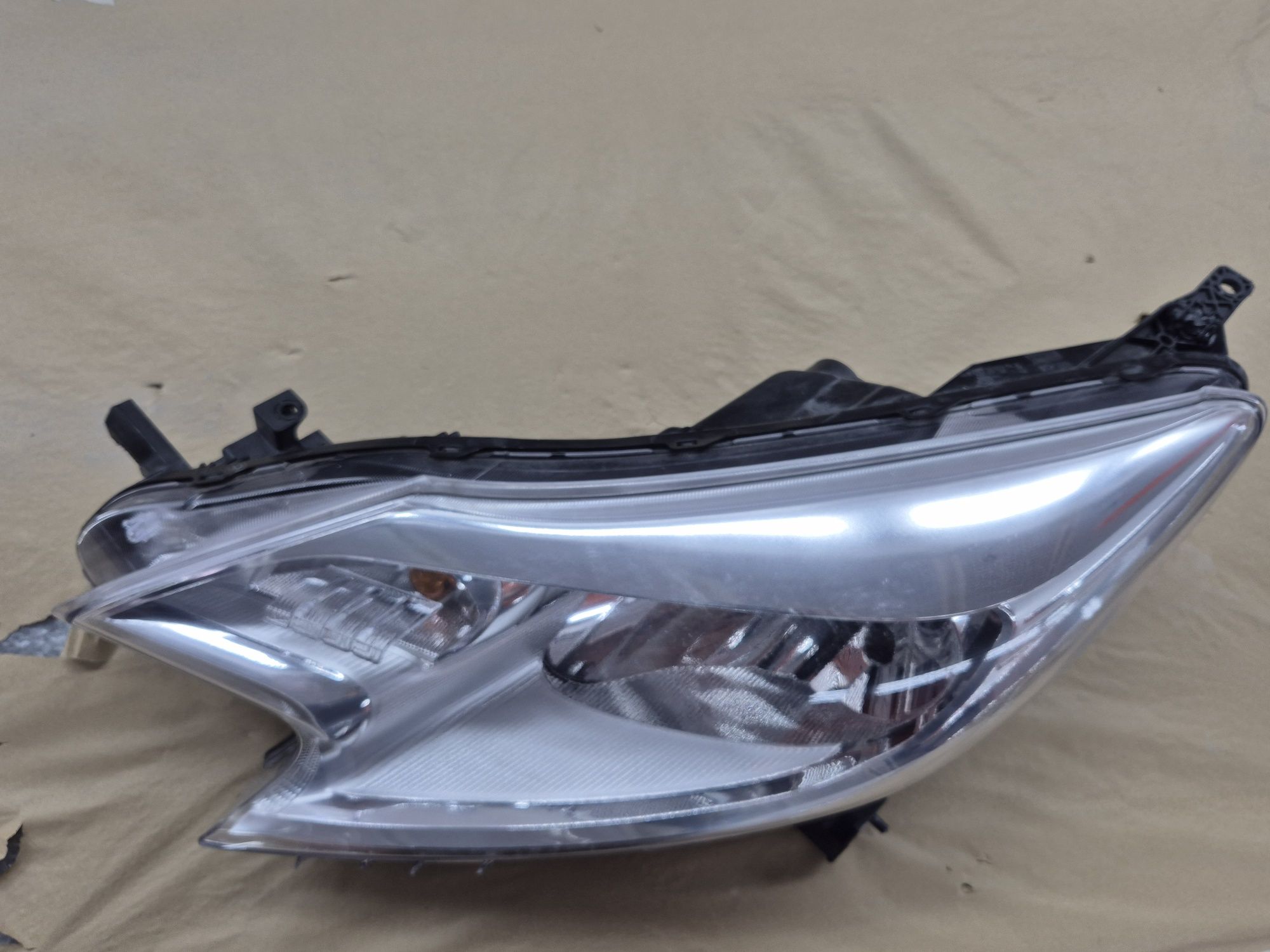 Nissan Note 2 II lampa lewa przednia OEM EU
