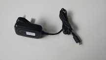 Ładowarka Motorola SPN5190A mini USB wtyczka UK