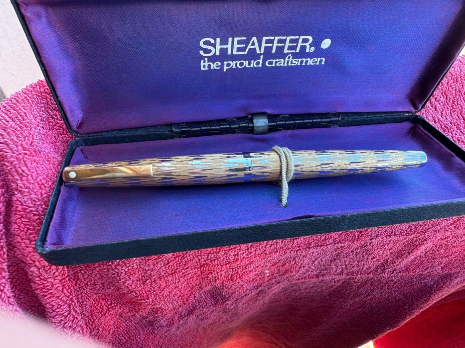 Caneta tinta permanente