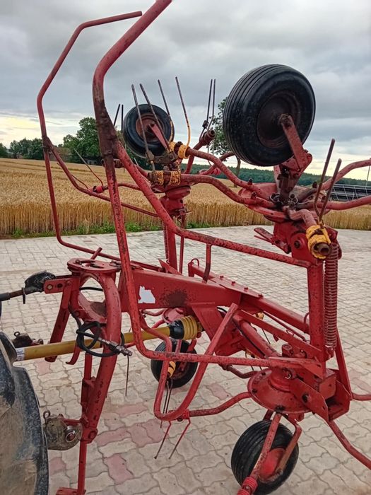 Przętrząsarka niemeyer hr 521