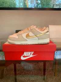 Dunk Low Metallic Gold Swoosh 40