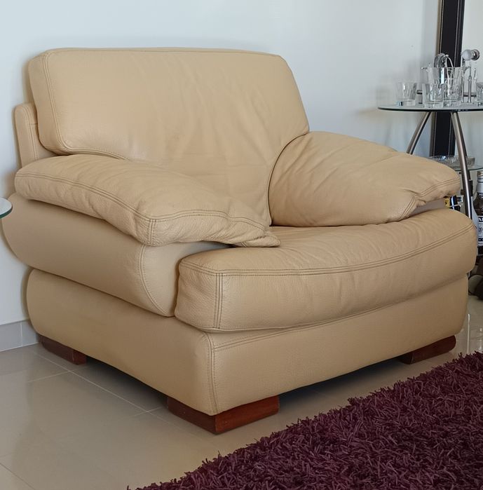 Sofá 3 lugares + 2 maples