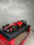 Модель Bburago F1 Ferrari SF-23 #55 Carlos Sainz jr. Масштаб 1/18 ф1