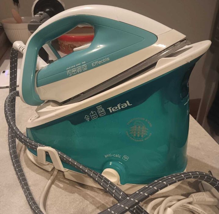 Tefal Effectis GV6721 żelazko parowe generator pary stacja parowa