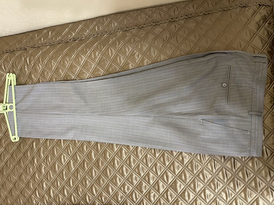 Сірі штани класика