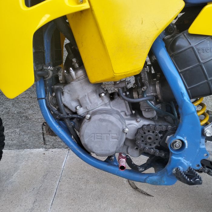 Suzuki rm 125  motocross