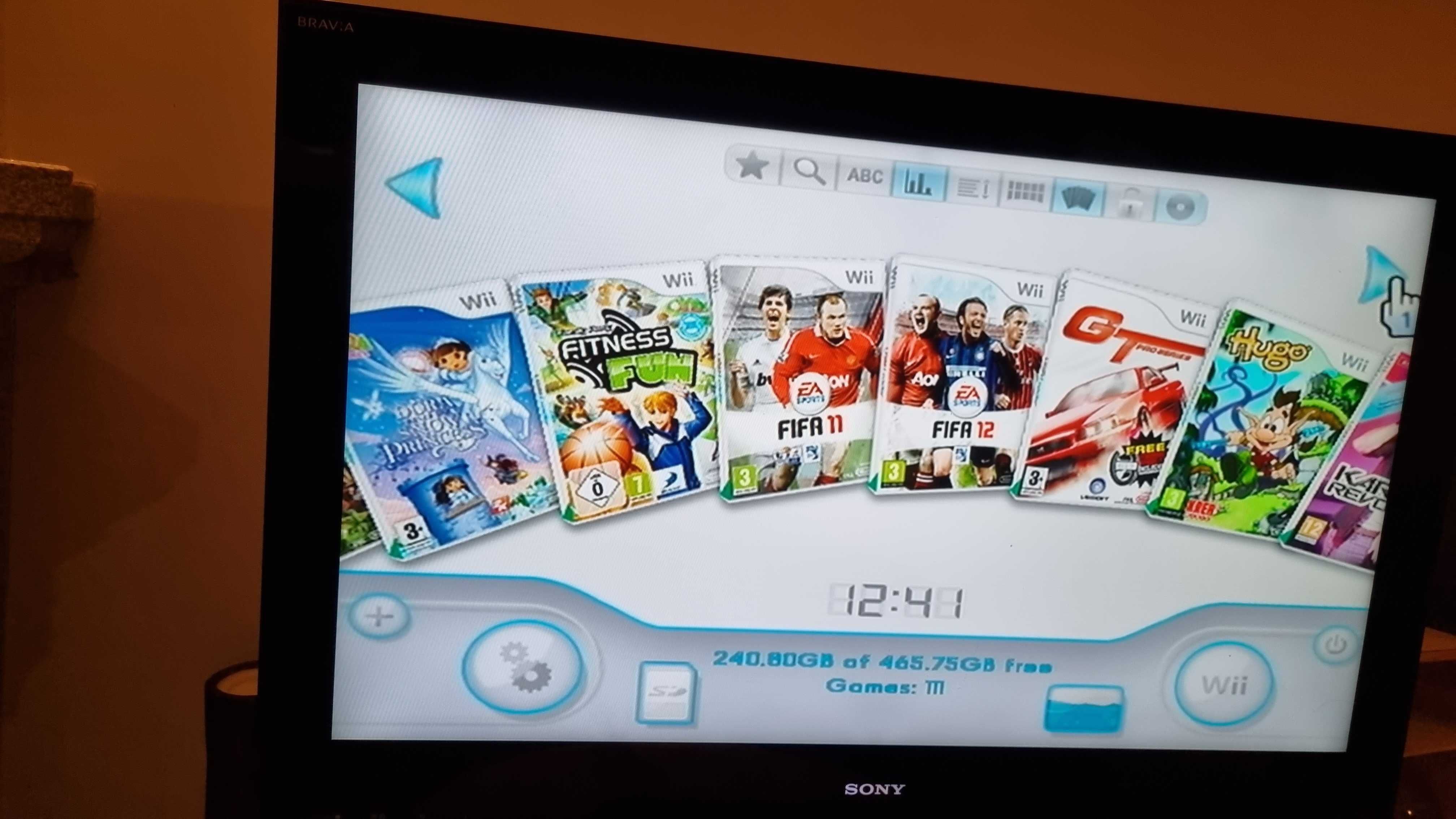 Wii Sports + DVD Sports + Dezenas Jogos em Disco Externo + 2 Comandos