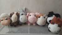 Conjunto de peluches animais da quinta