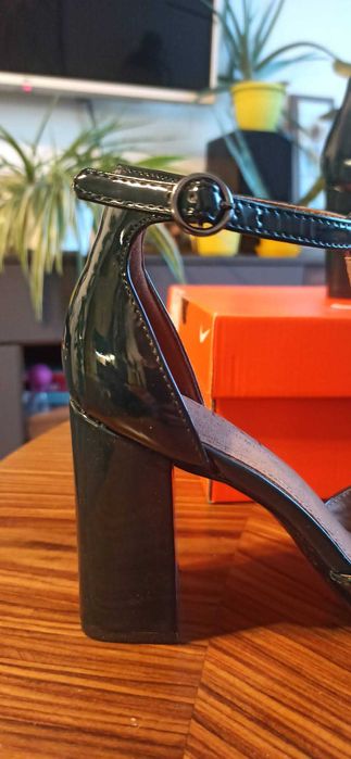 Туфлі Next 35-36 р. жіночі