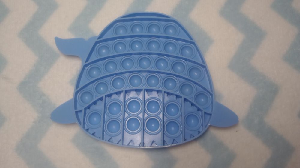 Pop it wieloryb zabawka