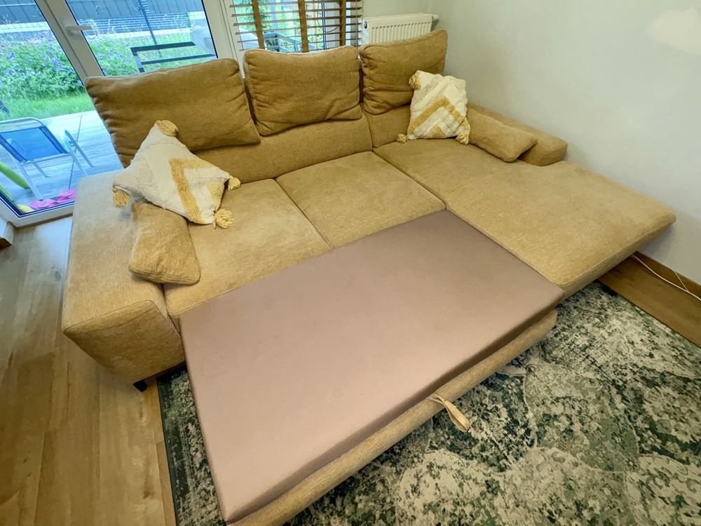 Sofa narożna z funkcją spania, narożnik