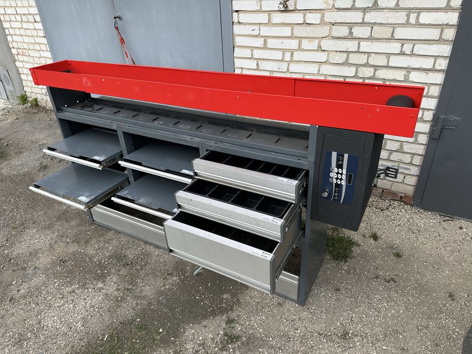 Стелаж , полки, шафа для авто