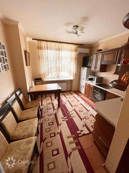 2 кімнатна Київ Пчілки 2 з ремонтом Дарницький Позняки