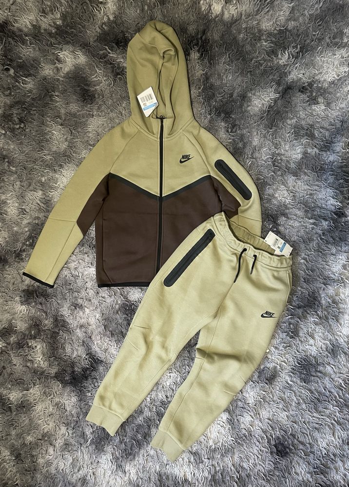 Nike Tech Fleece Костюм