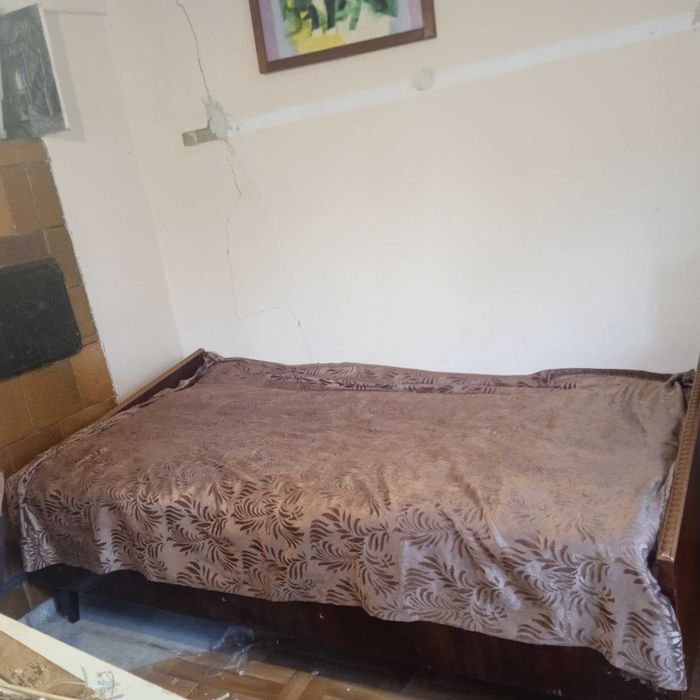 Продам ліжко з матрацом
