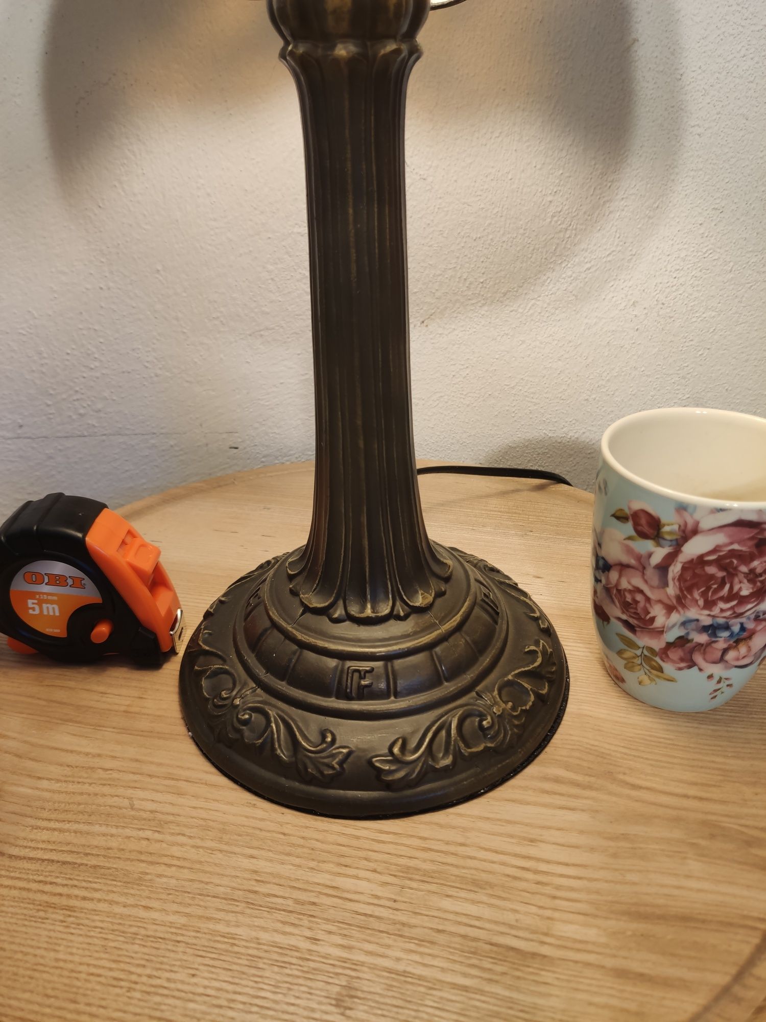 Duża lampa witrażowa w stylu Tiffany 48cm