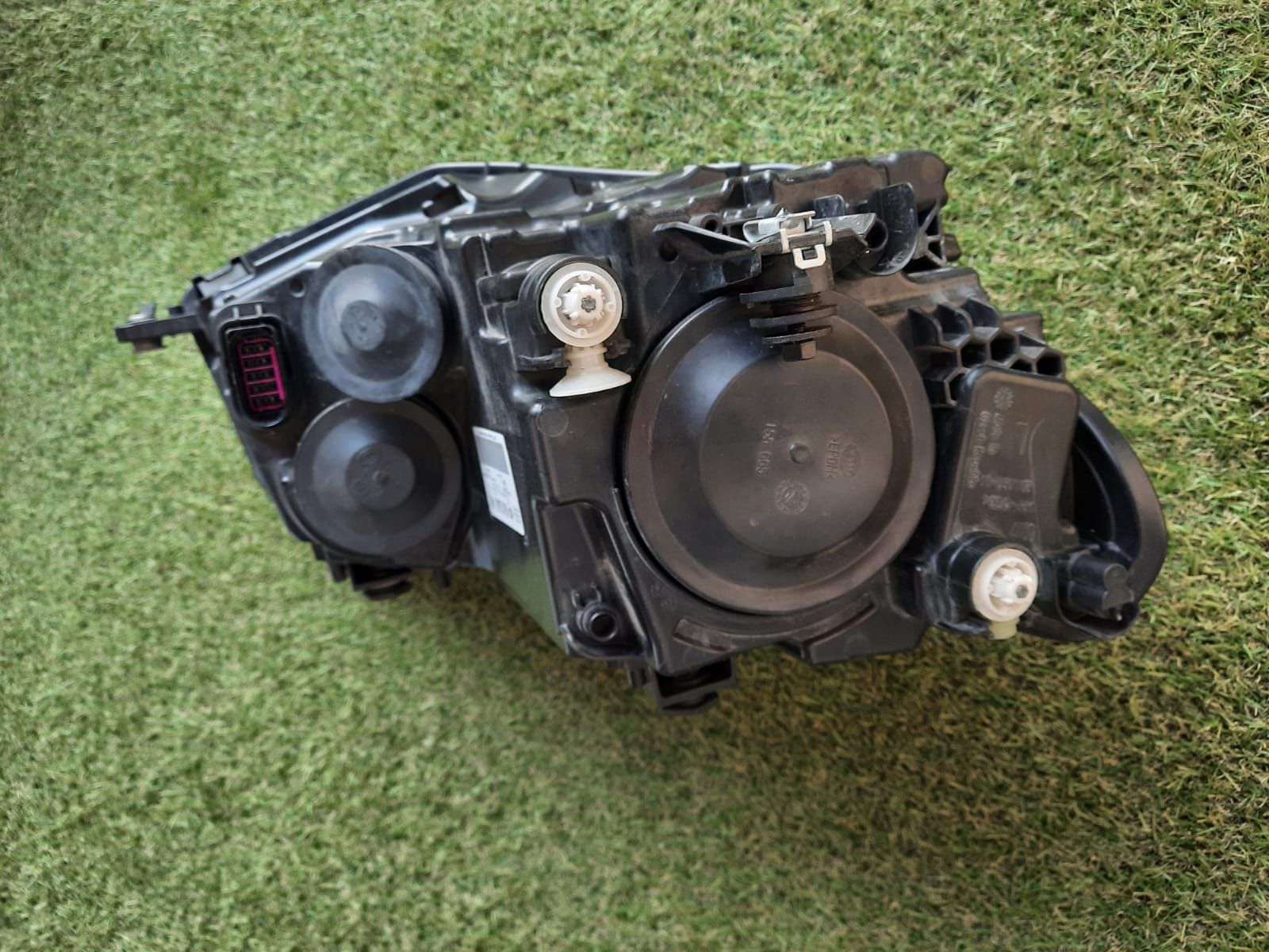 Lampa lewa VW Caddy Lift 2016 rok