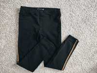 Czarne spodnie Amisu New Yorker 38 złote wstawki damskie