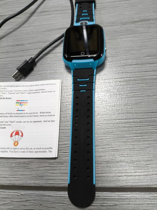 Smartwatch dla dzieci kamerą SIM GPS czarno niebieski