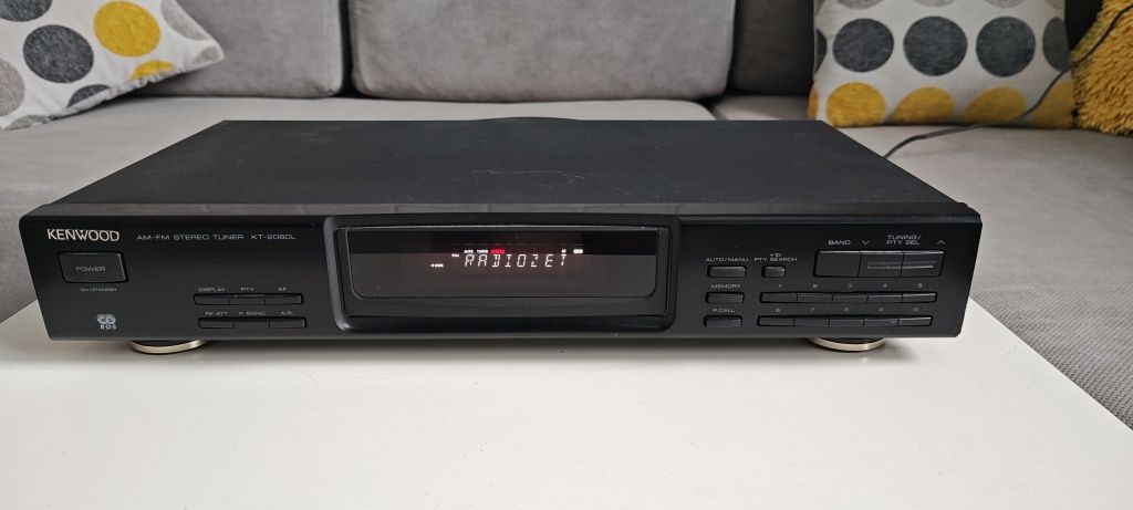 Kenwood KT-2060L tuner cyfrowy stereo hi-fi z RDS. b.d. stan.