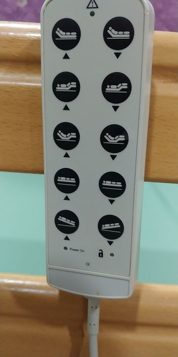 Ліжко/кровать з електроприводом (багатофункціональна)