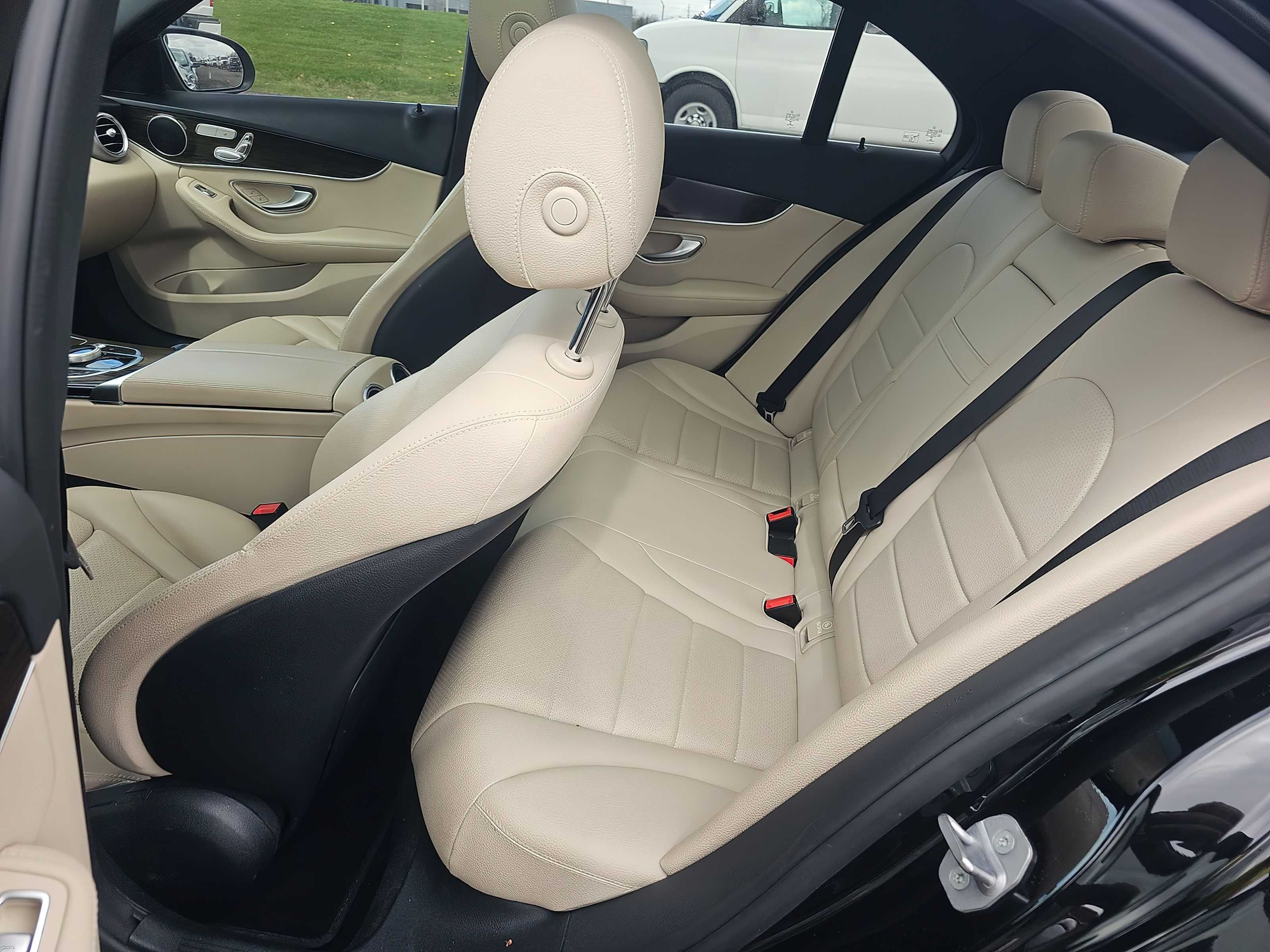 Mercedes-Benz C-Class 2018