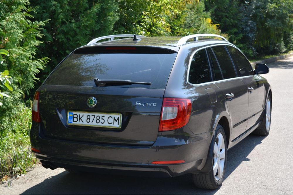 Skoda Superb 2 2010р. || покоління, в кузові універсал.