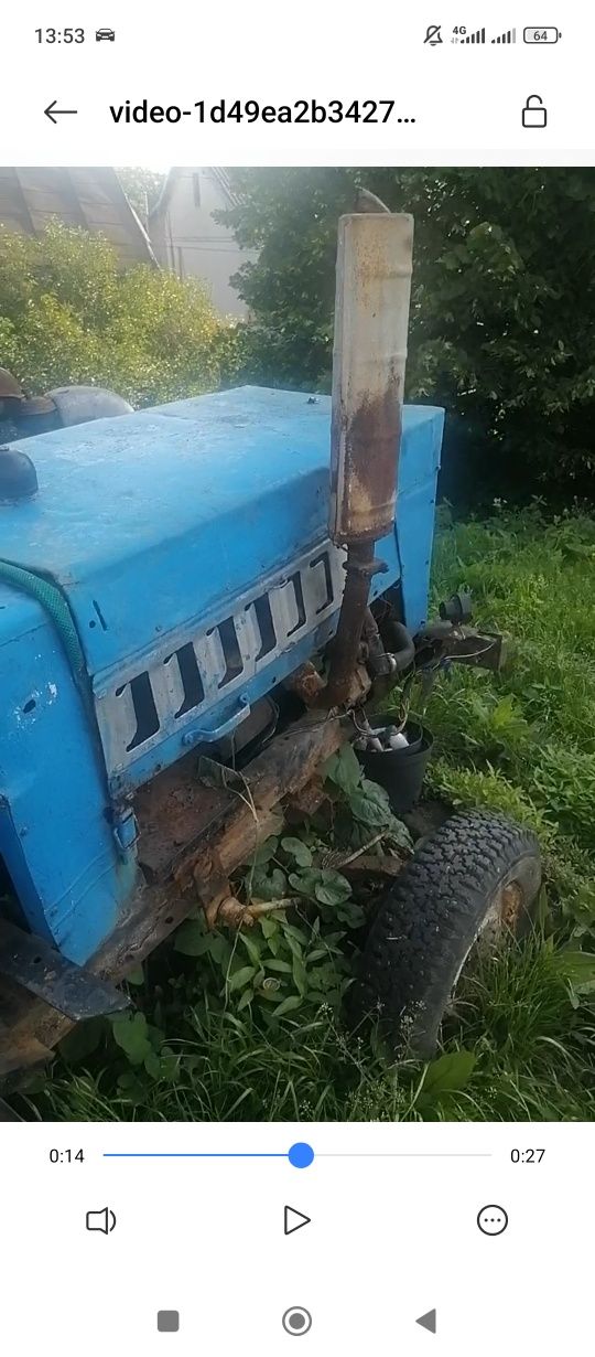 Продам два трактора в нормальному стані