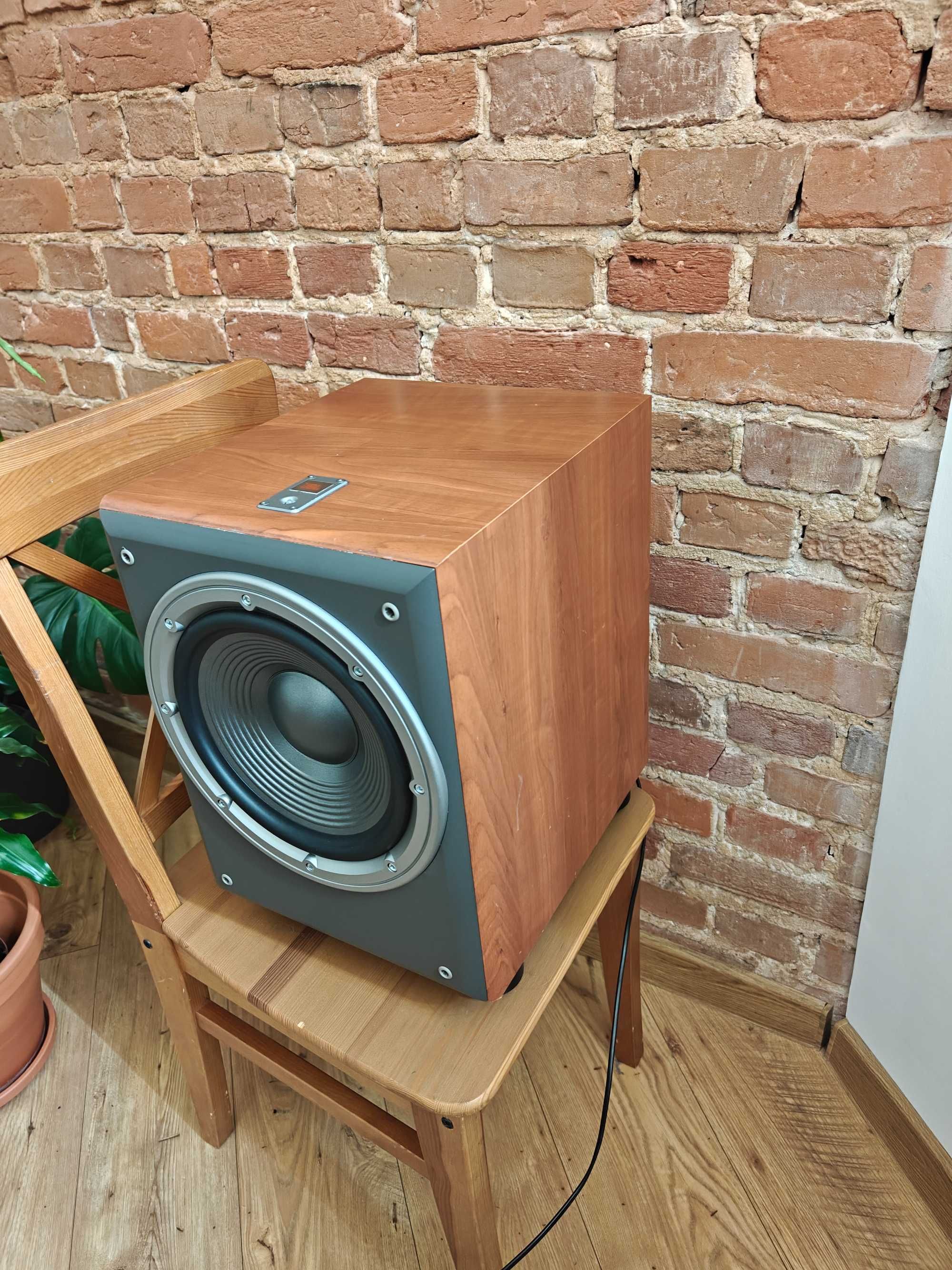 Kolumny JBL subwoofer