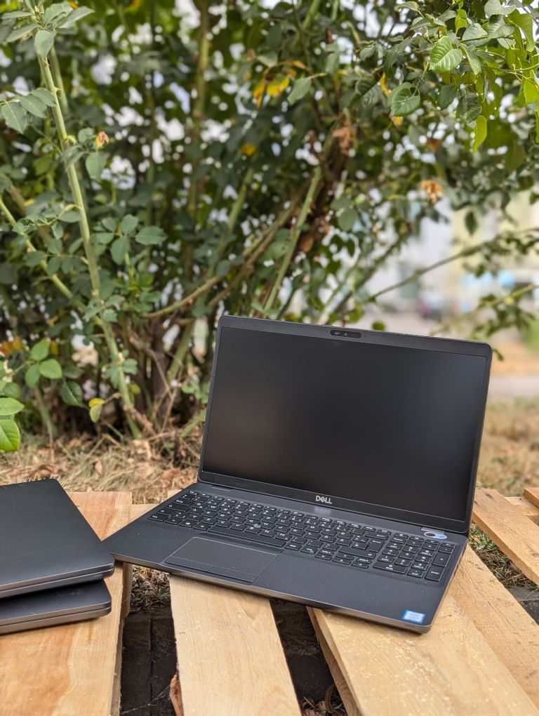 Ноутбук Dell Latitude 5500/i5-8265U/16/512M2/FHD/IPS/100шт/ОПТ.РОЗДРІБ
