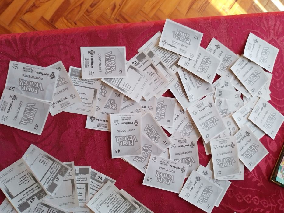 Cardeneta Fome de vencer + de 90%completa-8E.- Fio verde 2E.Desde 1E.