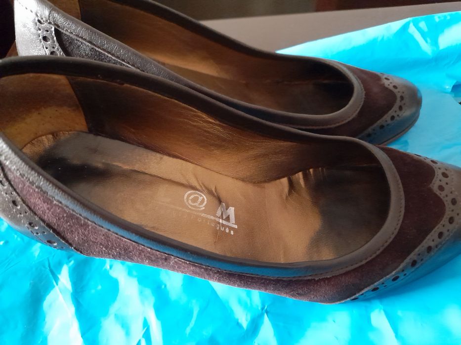 Sapatos de senhora n. 37