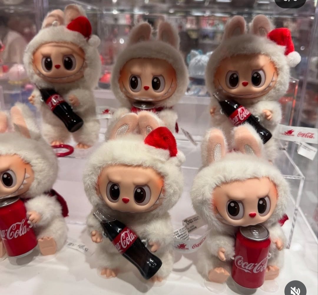 Labubu  Лабубу іграшка брелок  Coca-Cola