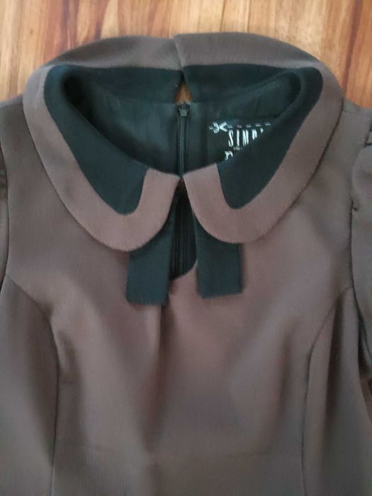 Sukienka SIMPLE modny brąz R.40 wypada na38