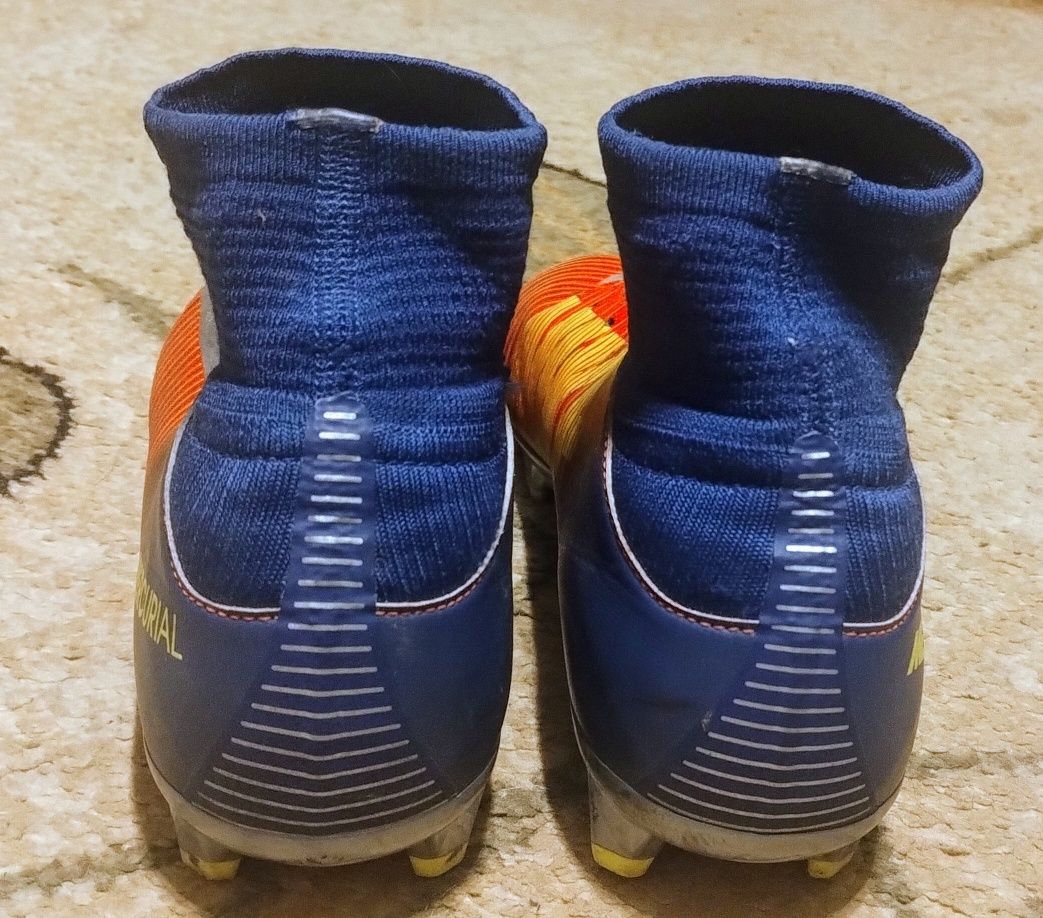 Buty korki dziecięce