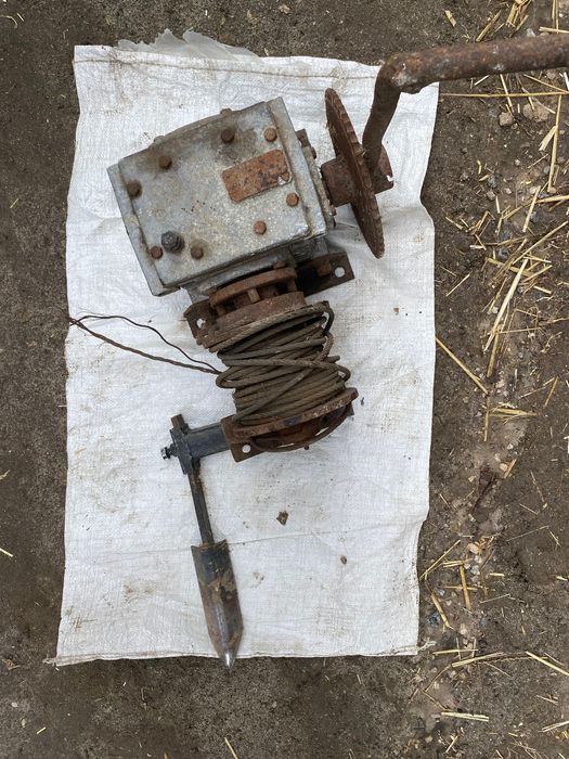 Лебідка з редуктором