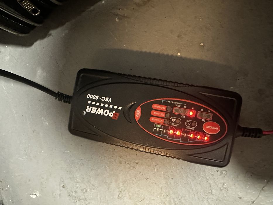 Zestaw silnik elektryczny zaburtowy Minn Kotta akumulator przetwornik