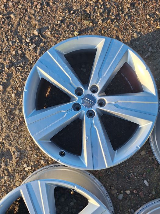 Alufelgi Audi Q7 4M Q5 20 cali
