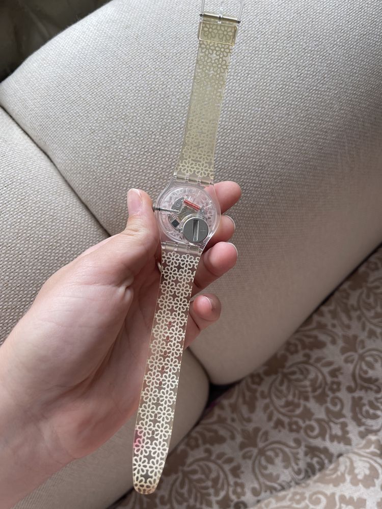 Наручные часы Swatch